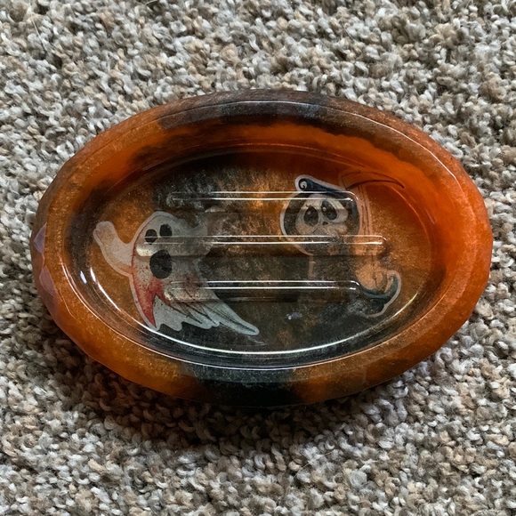 Halloween soap dish - Picture 1 of 2